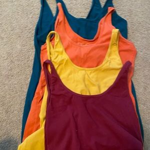 Maurice’s tank tops medium